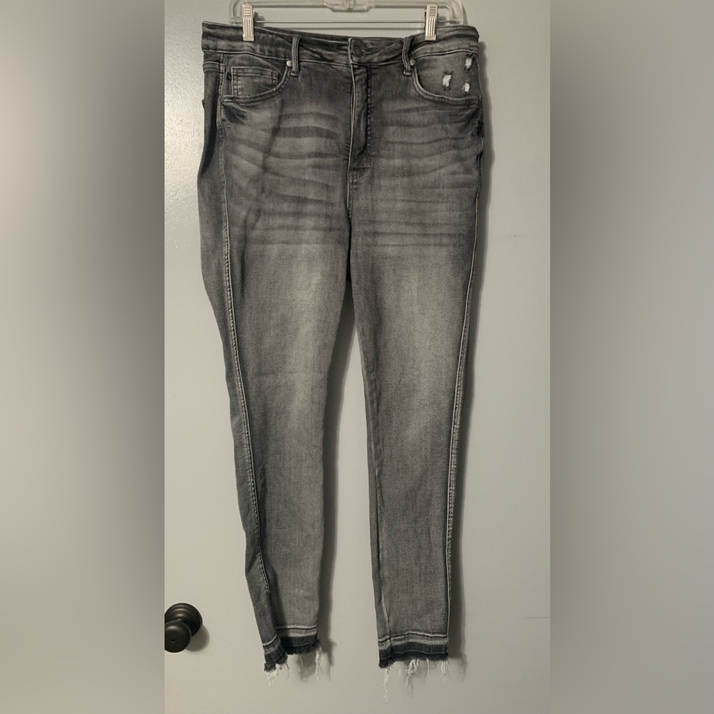 Judy Blue Gray Skinny Jeans